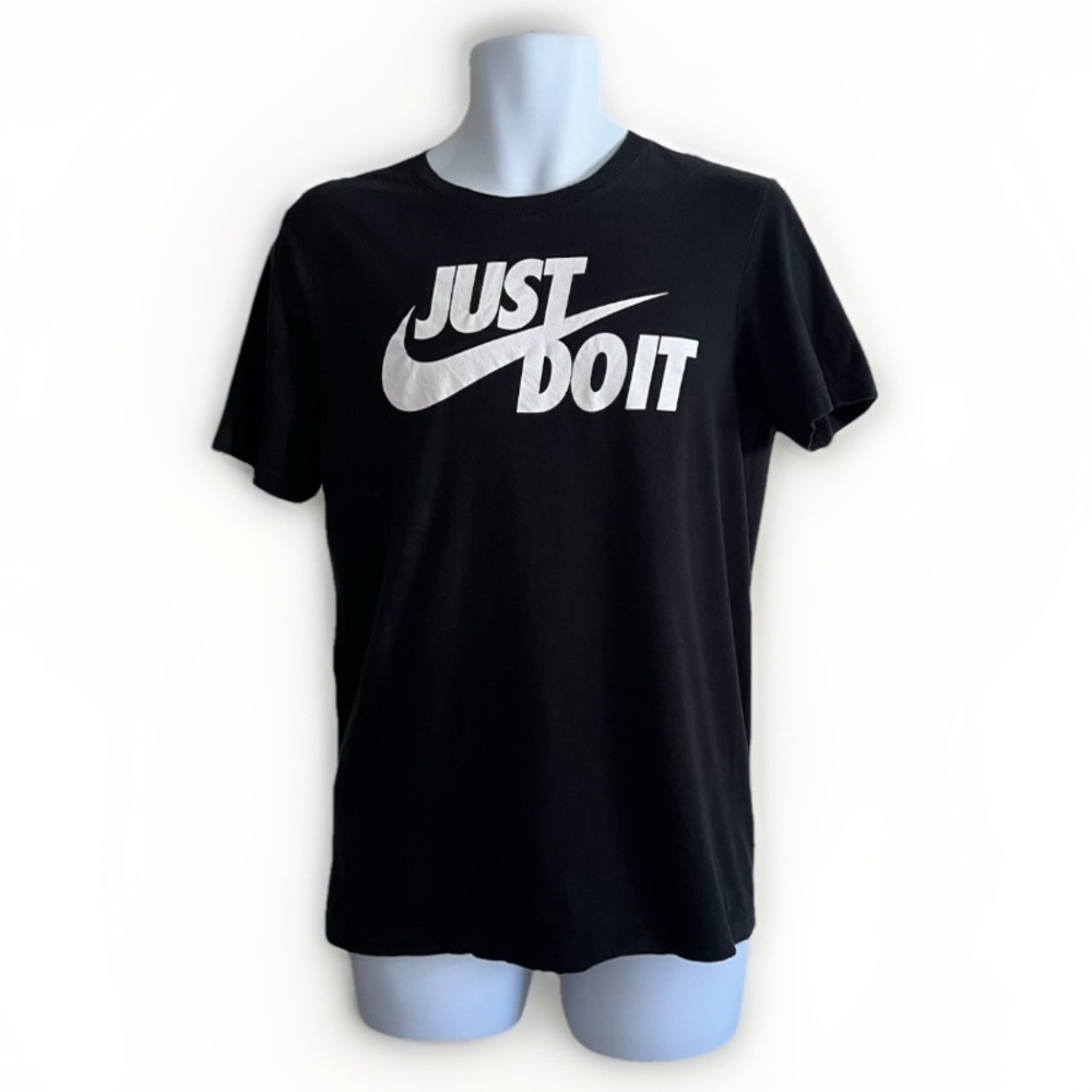 The Nike Tee Just Do It T-shirt